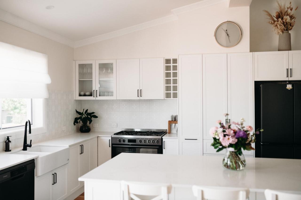Lexton House - Luxurious Cottage Parkes Ngoại thất bức ảnh